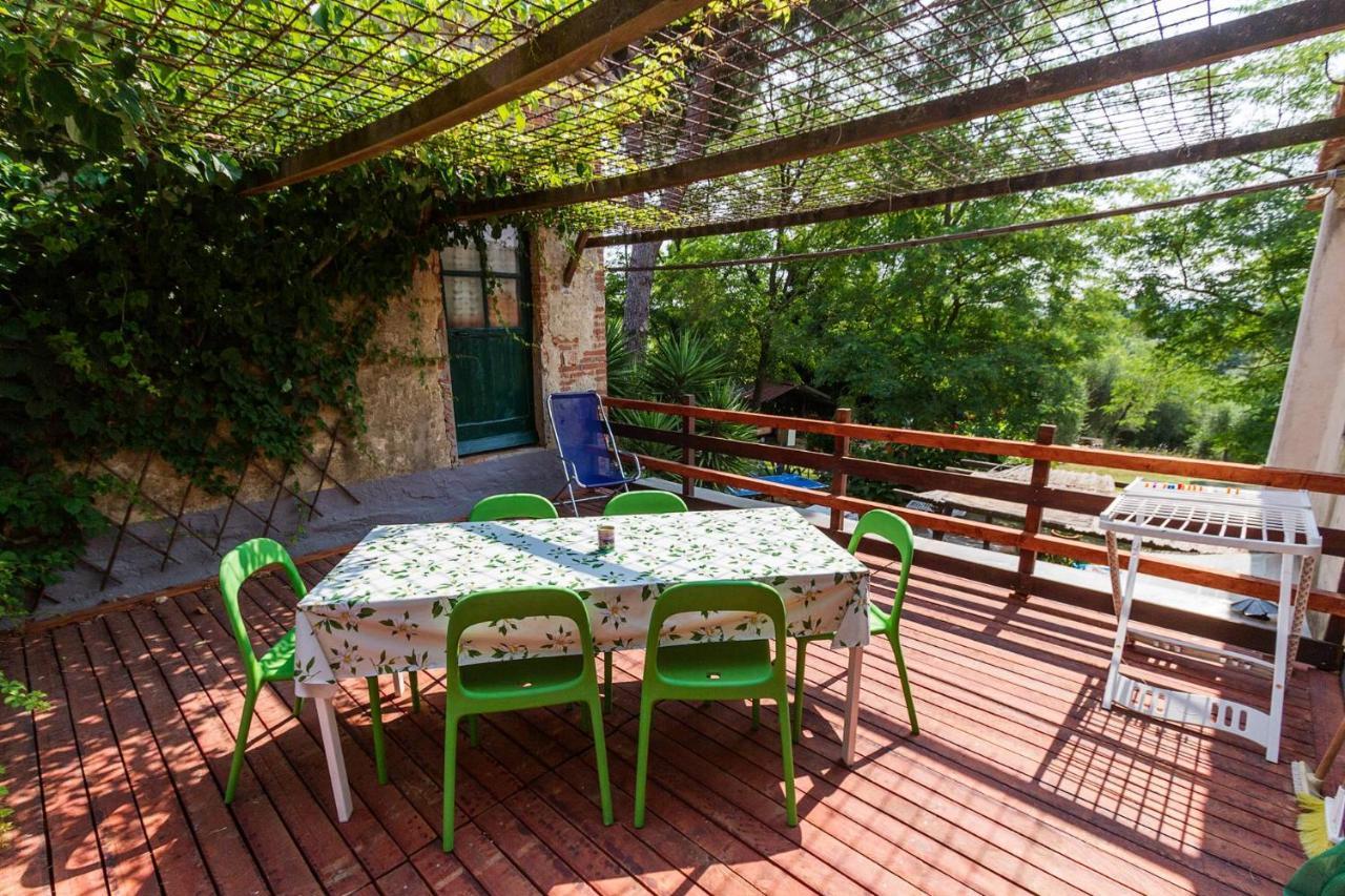 Casa Vacanza Podere Lupinaio Apartment Lorenzana Luaran gambar